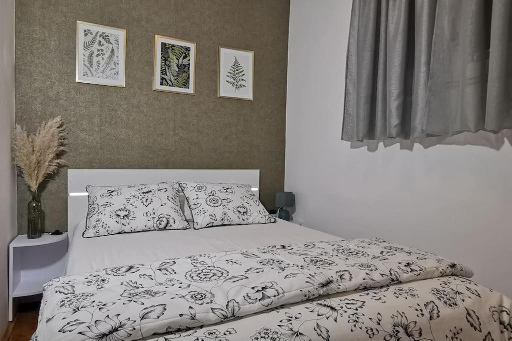 Apartman Liburna Риека Экстерьер фото