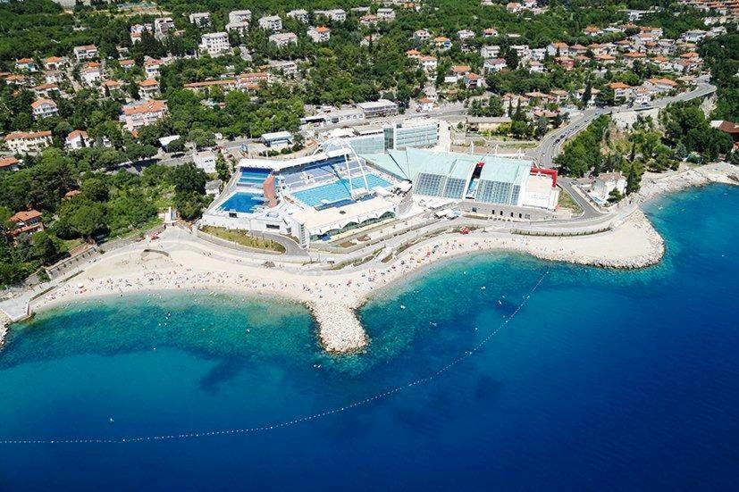Apartman Liburna Риека Экстерьер фото